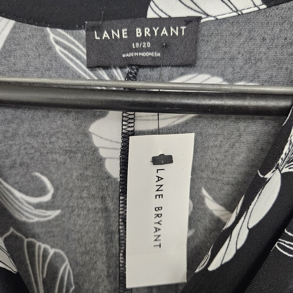 Lane Bryant Wrap-Look Dress Black White Belted Size 18 20 NWT - Picture 3 of 6